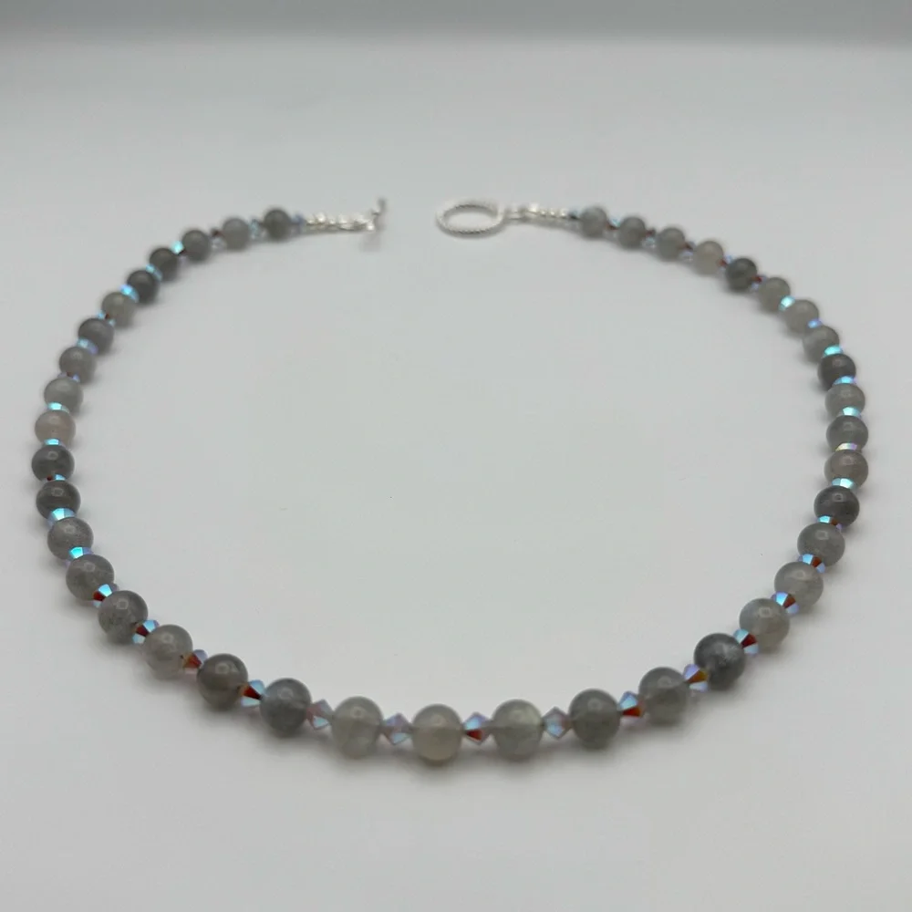 Stunning New Labradorite Beaded Necklace Swarovski Crystal Accents Silver Toggle